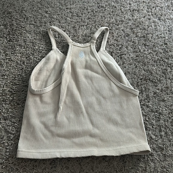 Free People run top - Picture 3 of 3